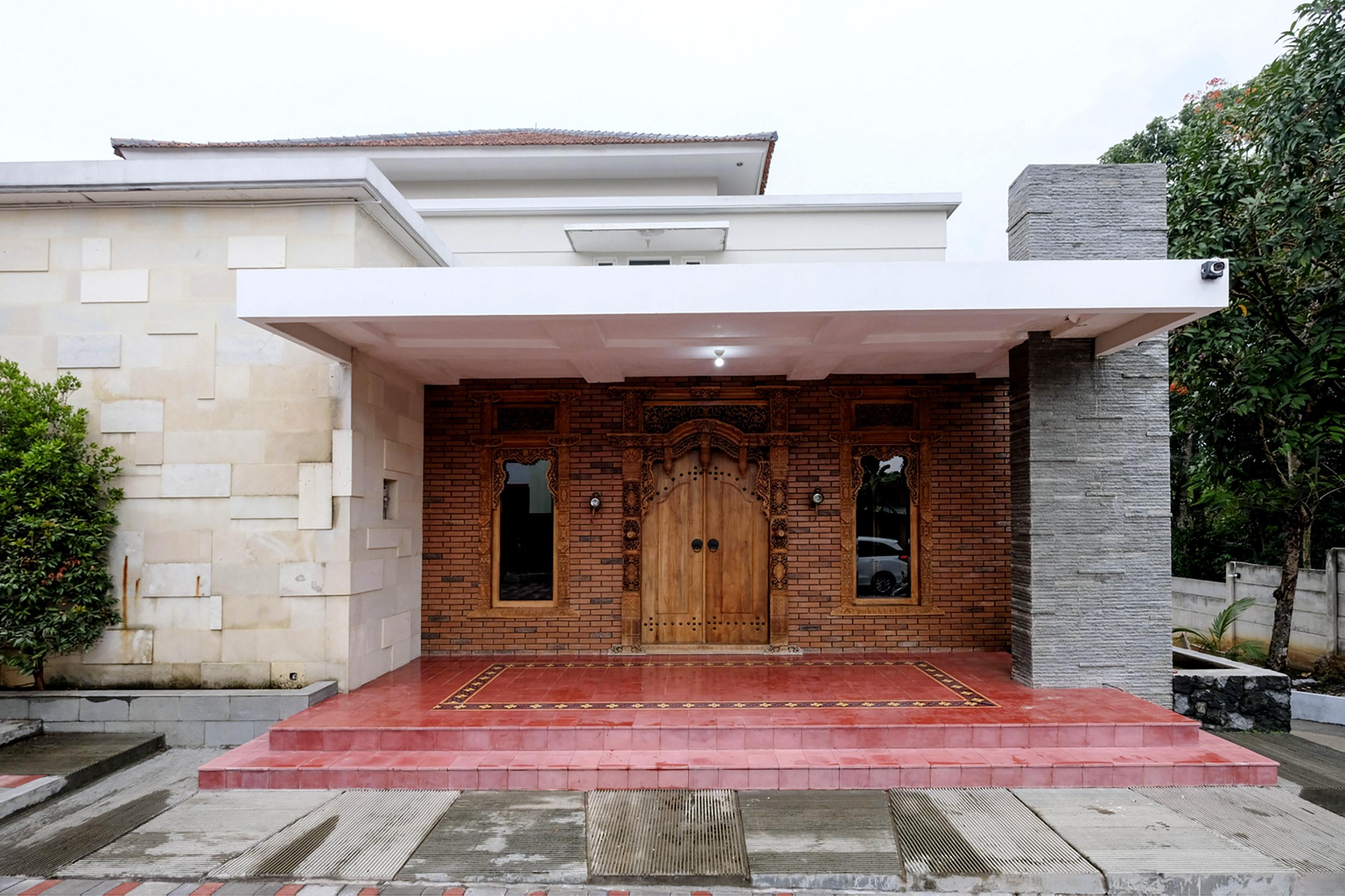 Oyo 2383 Andongkoe 64 Hotel 3*