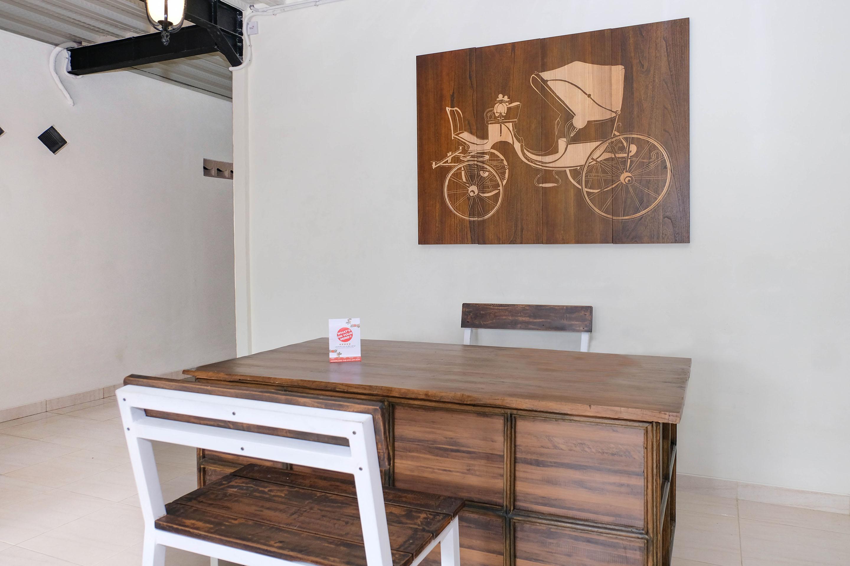 Hotel Oyo 2383 Andongkoe 64