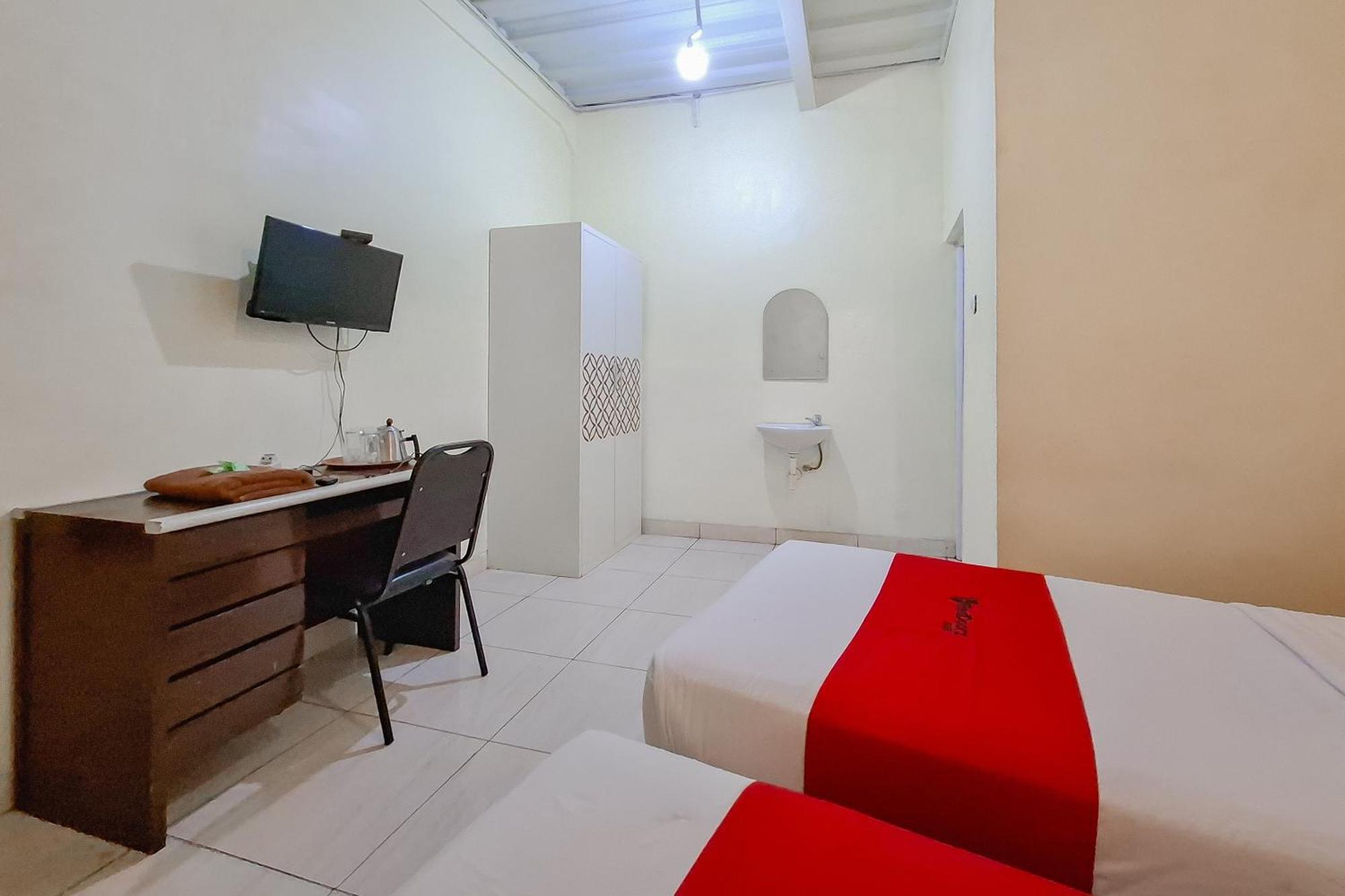 Hotel Oyo 2383 Andongkoe 64 3*